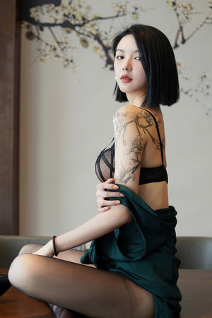 凤凰彩票棋牌截图